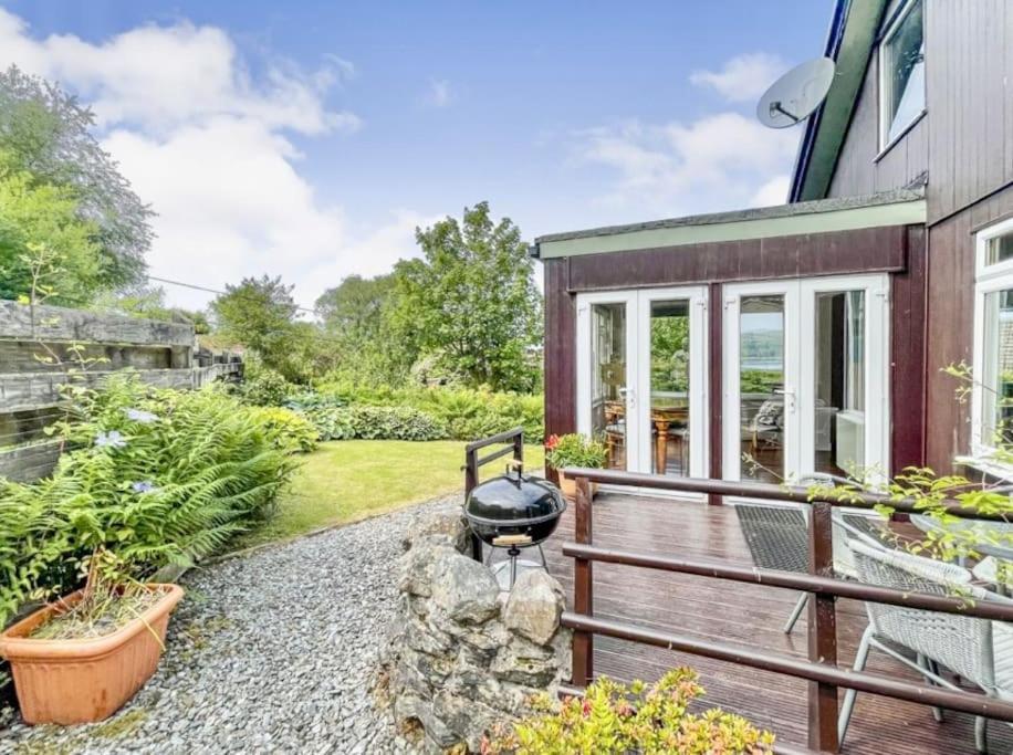 Picturesque Beauty Of Strachur Extérieur photo